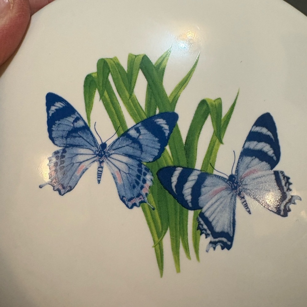 Vintage Large 1990's FTD White Porcelain Butterly Trinket Dish With Lid - Picture 7 of 7